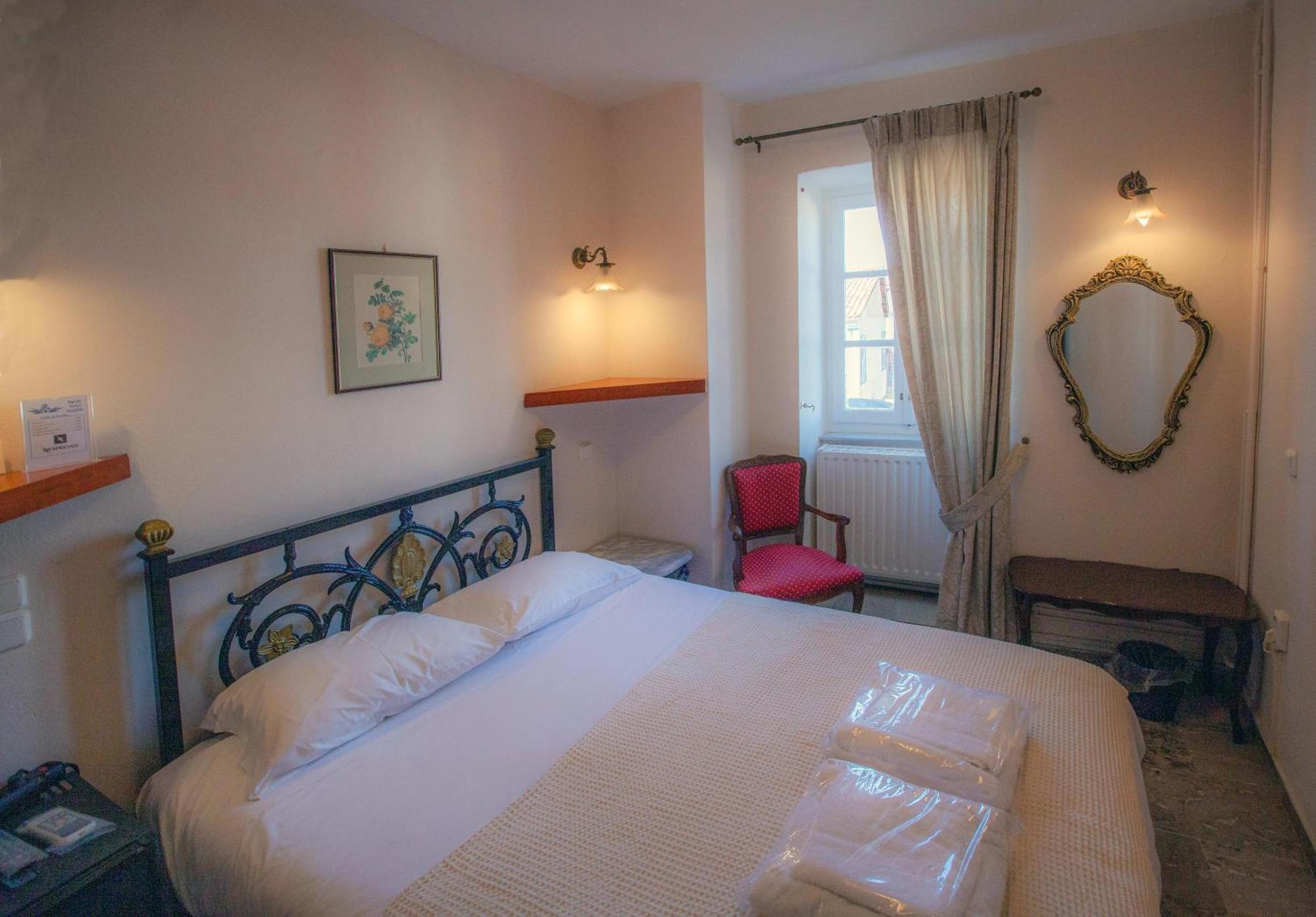 Byron Traditional Hotel Nafplio Ngoại thất bức ảnh