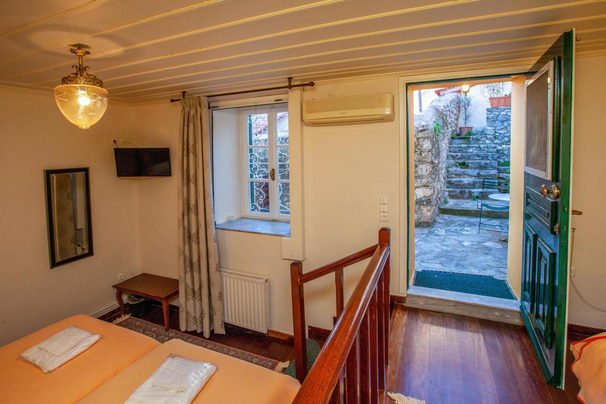 Byron Traditional Hotel Nafplio Phòng bức ảnh
